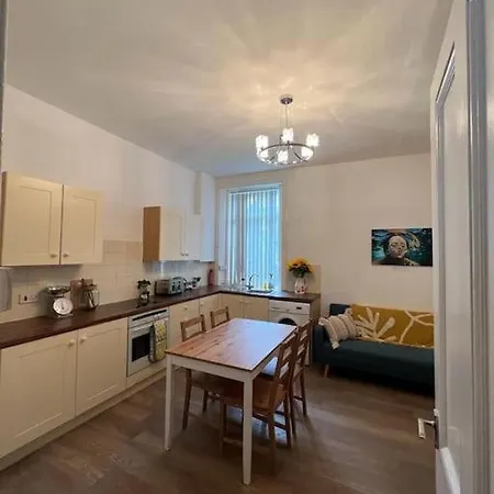 Perfect Ardrossan 1-Bed Flat. 5 Min To North Beach. Exterior photo
