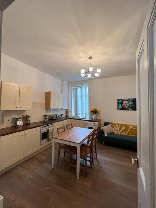 Perfect 1-bed Flat. 5 Min To North Beach.
