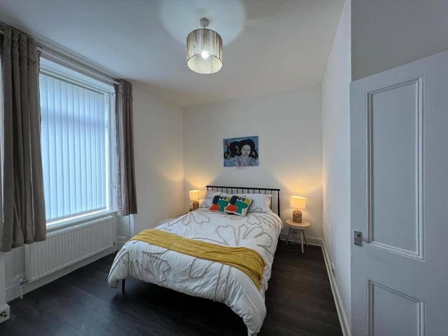 Perfect 1-bed Flat. 5 Min To North Beach. *