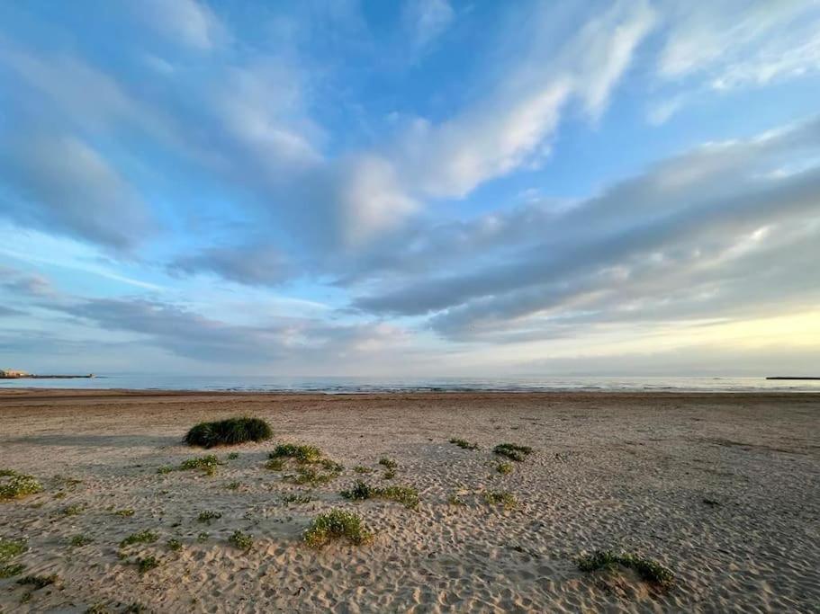 Perfect 1-bed Flat. 5 Min To North Beach.